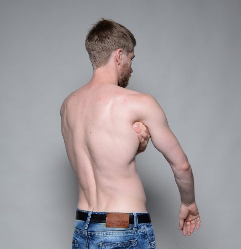 You Can Feel It When Insert Your Opposite Hand Under Arm And Place On Shoulder Blade Here Will Be Massaging The Latissimus Dorsi
